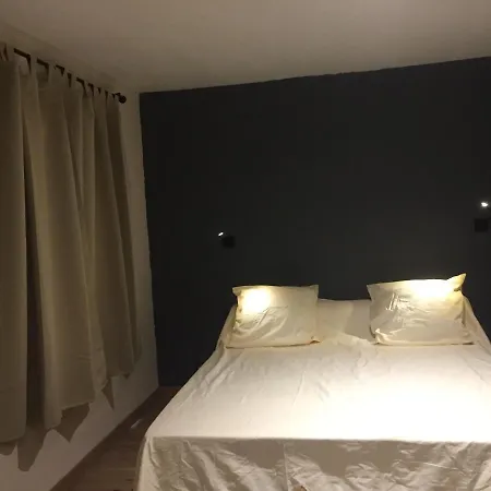 Petite Maison En Pleine Campagne * Labastide-Gabausse