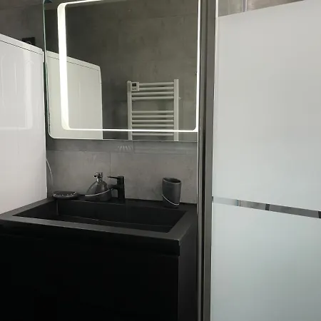 Petite Maison En Pleine Campagne * Labastide-Gabausse