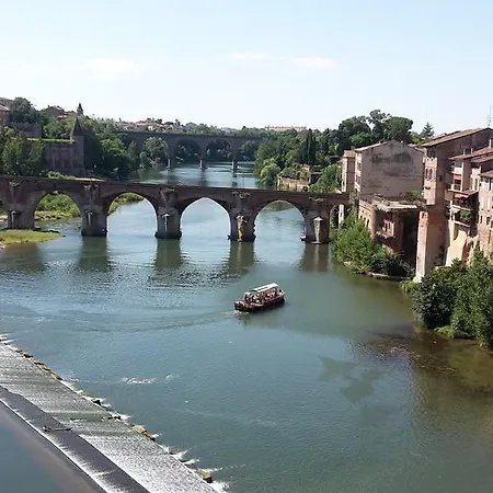 Petite Maison En Pleine Campagne * Labastide-Gabausse