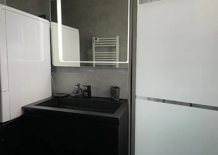 Petite Maison En Pleine Campagne * Labastide-Gabausse